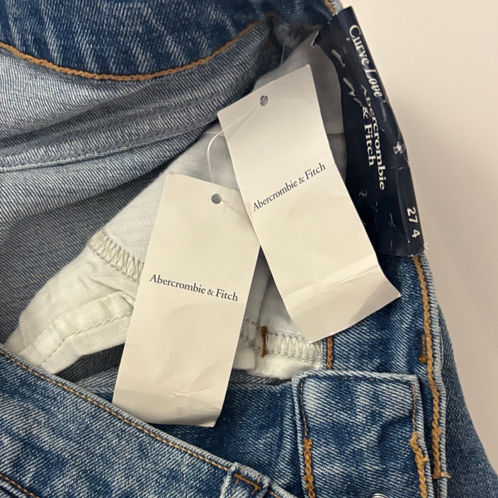 NWT Abercrombie & Fitch Women's curve love High Rise Jeans - the straight ankle - Picture 6 of 7